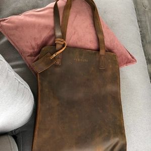 Authentic brown PERDITI